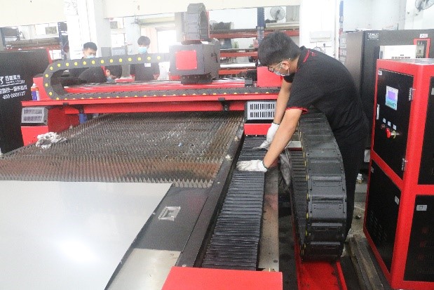How To Slow The Aging Process Of Laser Cutting Machine?
